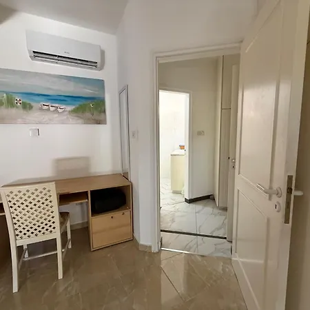 Apartman Regina Gardens - Spacious, 3 Bed, Ground Floor Unit With Large Patio Paphos