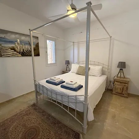 Apartman Regina Gardens - Spacious, 3 Bed, Ground Floor Unit With Large Patio