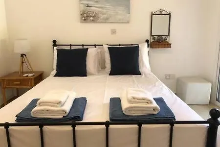 Appartement Regina Gardens - Spacious, 3 Bed, Ground Floor Unit With Large Patio *