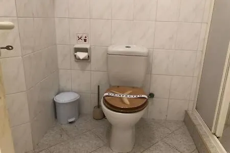 Regina Gardens - Spacious, 3 Bed, Ground Floor Unit With Large Patio شقة بافوس